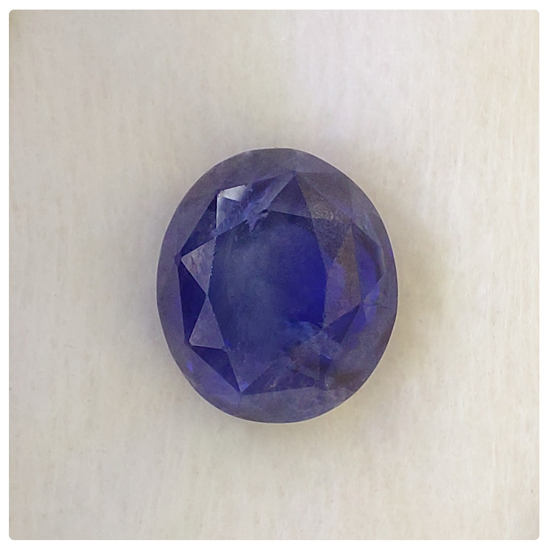 11378017-37889saphire-darkblue.jpg